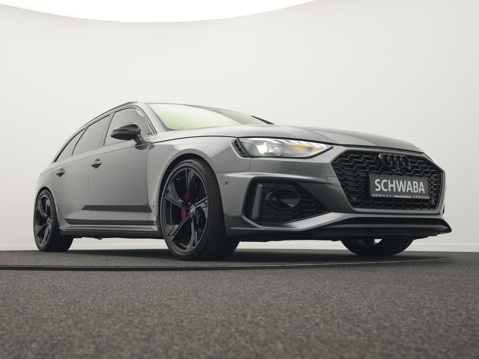 Audi RS4 - Bild 23