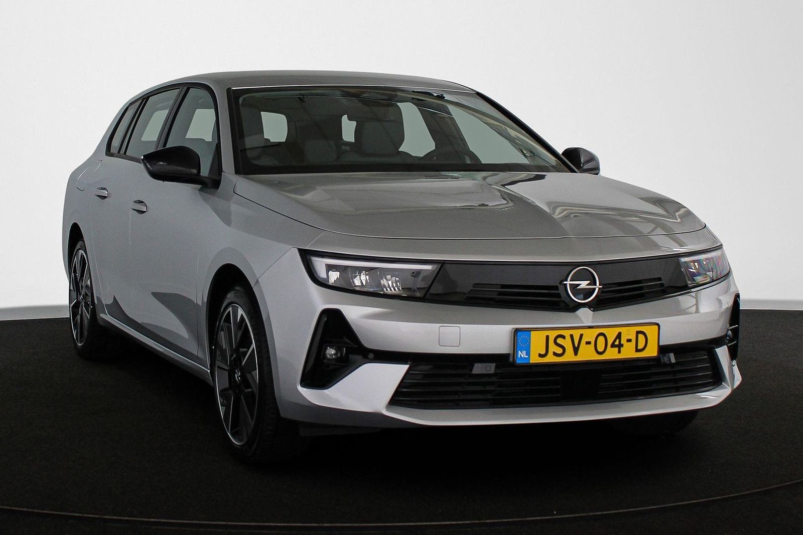 Opel Astra Sports Tourer Electric 54 kWh Edition imagem 2