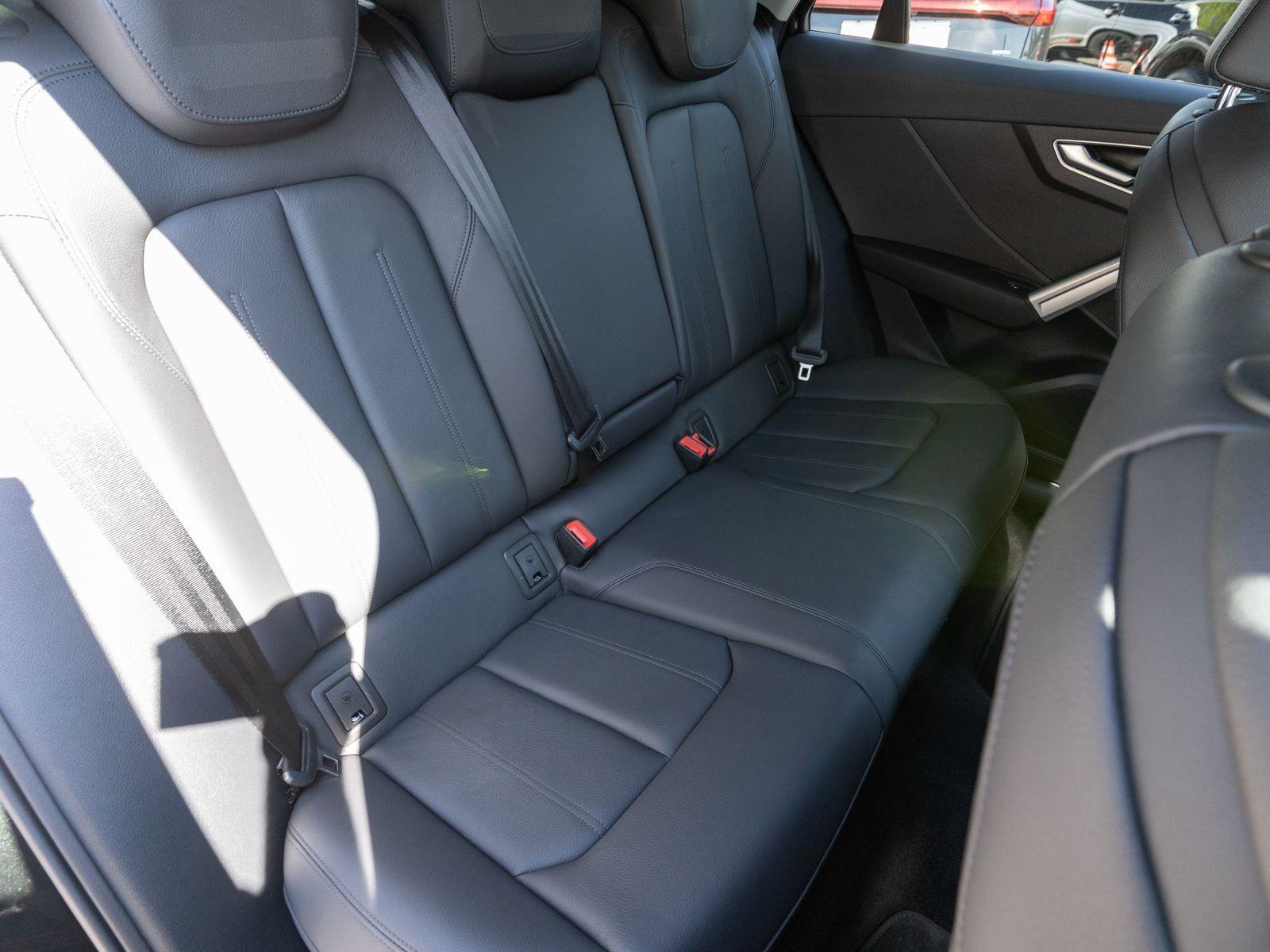 Audi Q2 advanced 35TFSI Stroni NAVI LED RFK ACC LEDER, миниатюра 8