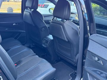 Peugeot 5008 - 8