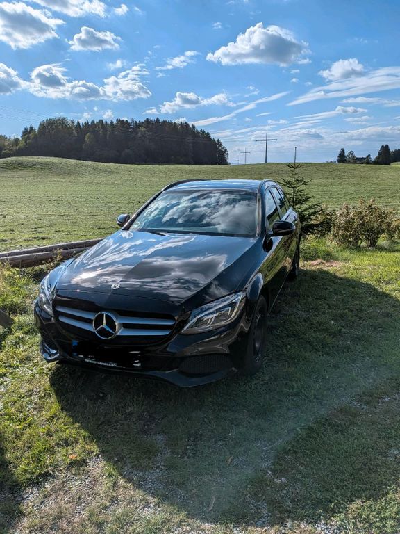 Image of Mercedes-Benz C 200