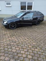 Mercedes-Benz Mercedes W203 C200 Kompressor Sport Edition - Mercedes-Benz C 200: Sport Edition
