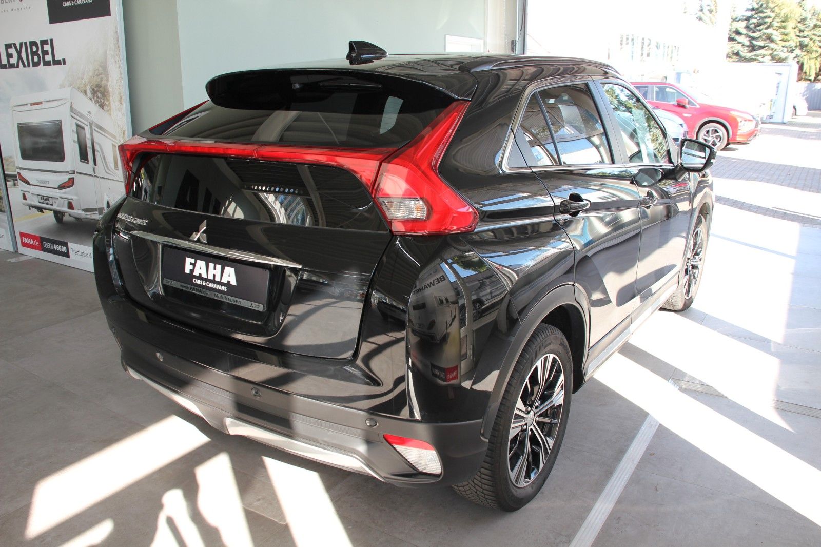 Fahrzeugabbildung Mitsubishi Eclipse Cross Top 2WD CVT