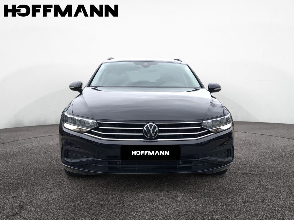 Fahrzeugabbildung Volkswagen Passat Variant 2.0 TDI Navi AHZV Winter AHZV