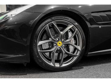 صورة 8 لـ 2018 Ferrari GTC4LUSSO