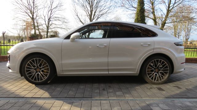 Porsche Cayenne Coupe Turbo/LEICHTBAUPAKET/APPROVED/AHK/