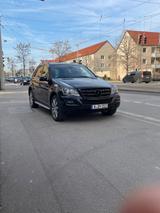 Mercedes-Benz ML 350 CDI 4MATIC Grand Edition Grand Edition - Mercedes-Benz: Edition Grand Ml