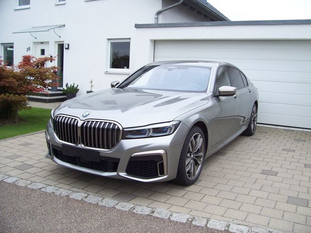 BMW M760Li xDrive Merino/B&W/Panorama/V-Max 305/I.Hd