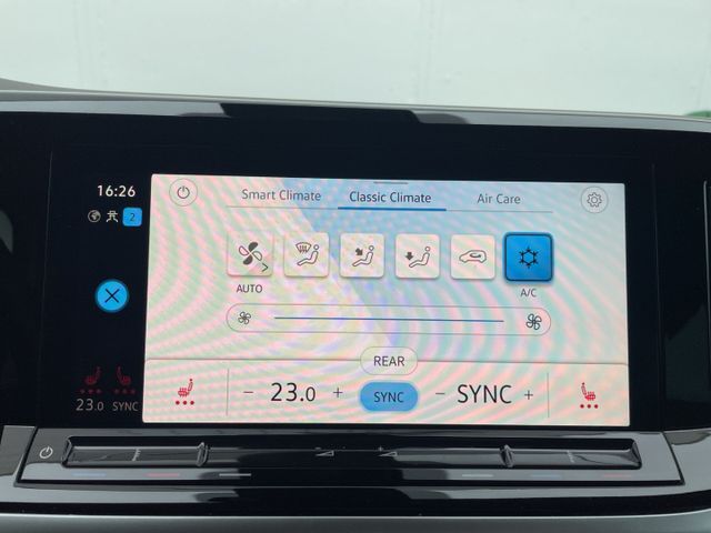 T7 Multivan Taxi 2.0 TDI DSG lang Kamera/ACC/Nav