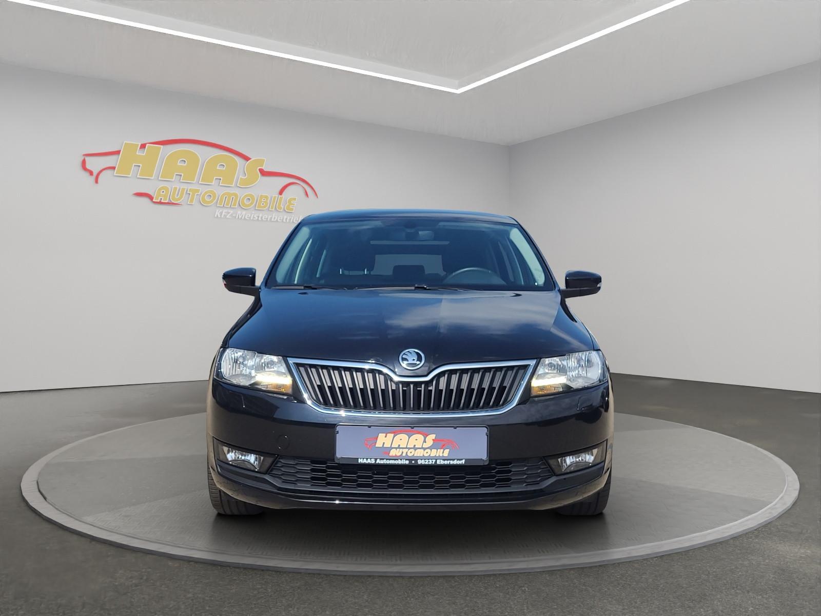 Skoda Rapid Spaceback Ambition *Navi*Panorama*Kamera*