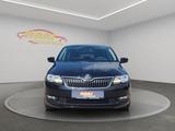 Skoda Rapid Spaceback Ambition *Navi*Panorama*Kamera* - Skoda Rapid: Limousine