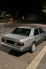 Mercedes-Benz Mercedes W124 e260 - Mercedes-Benz E 260 aus 1991