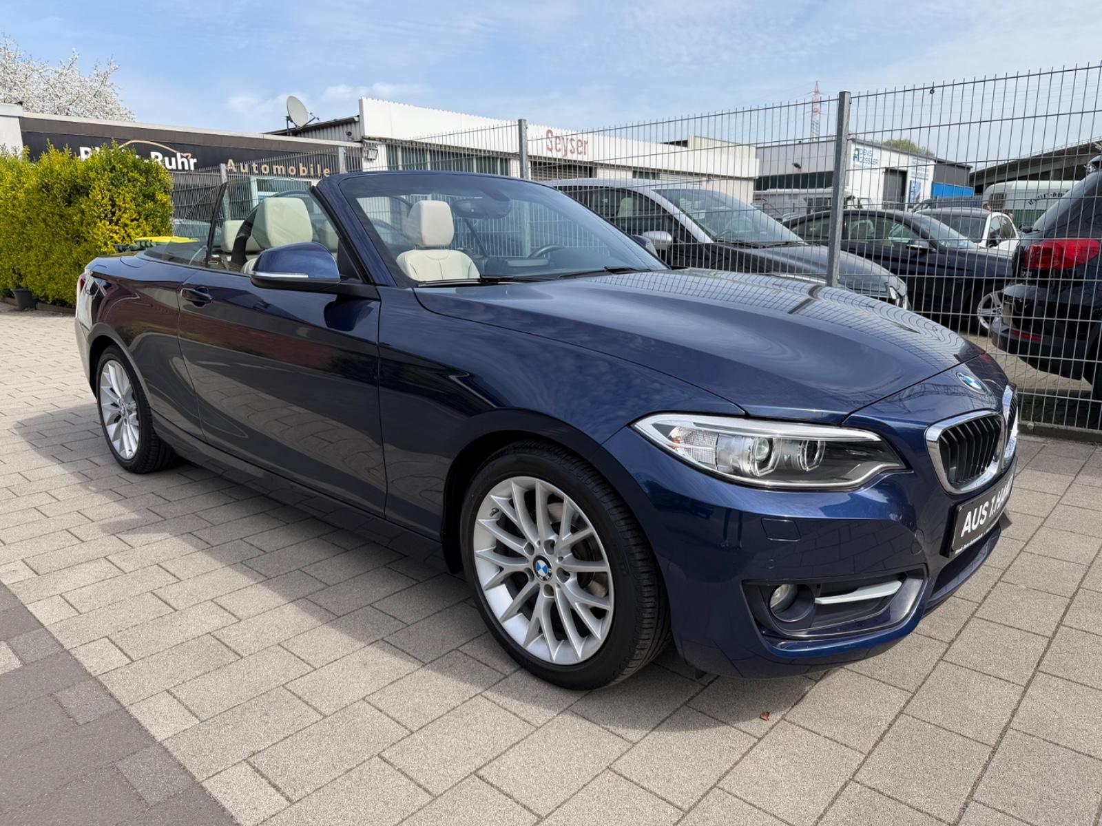 BMW 218i Cabrio Sport Line , 1.HAND , NAVi , LEDER