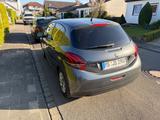 Peugeot 208 1.2 Active PureTech 82 Active - Peugeot 208: Von Privat