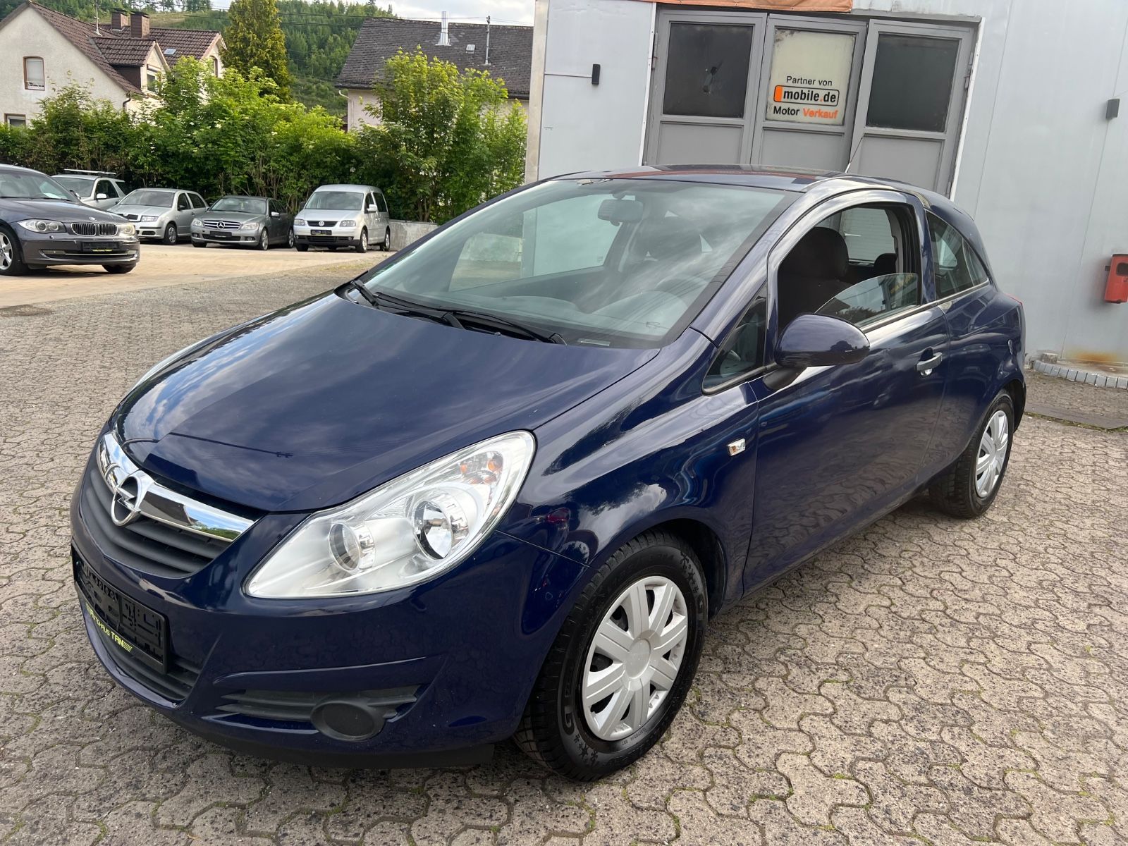 Fahrzeugabbildung Opel Corsa D Selection 1.2 Automatik