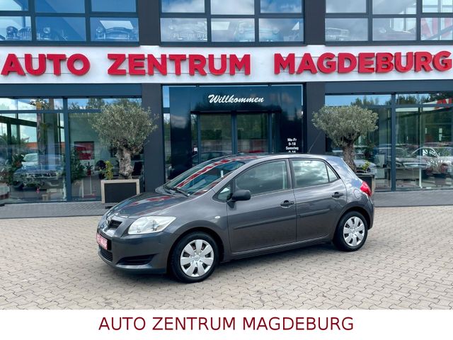 Toyota Auris Basis 1,3 Klima RCD 8 fach bereift 1.Hd.