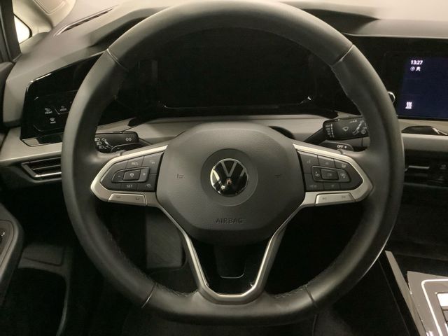 Golf Variant Style 1,5 l eTSI 96 kW DSG  Standhe