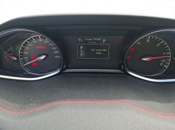 Peugeot 308 GT 2.0 BlueHDi 180 Kam.+KeyLess+LED+Navi+SHZ