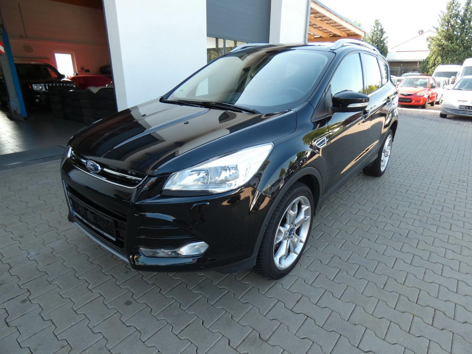 Ford Kuga Titanium 2,0 TDCi Allrad Alu Kamera Schwarz