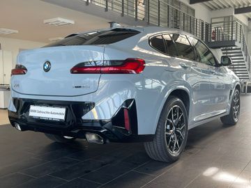BMW X4 - 4