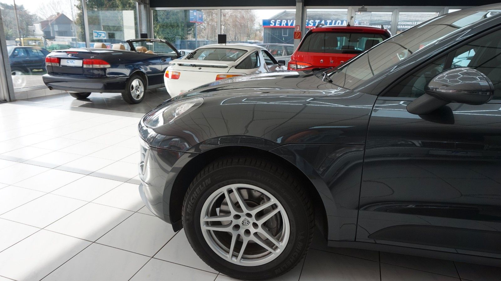 Fahrzeugabbildung Porsche Macan 1 Vorbesitzer Scheckheft gepflegt Tüv neu