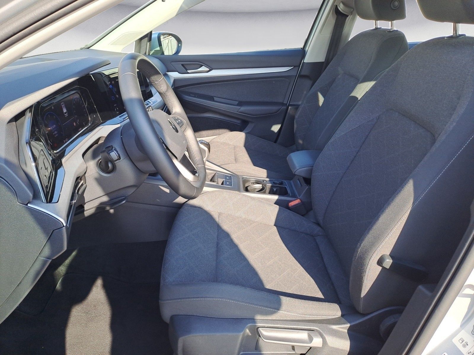 Volkswagen Golf - Bild 8