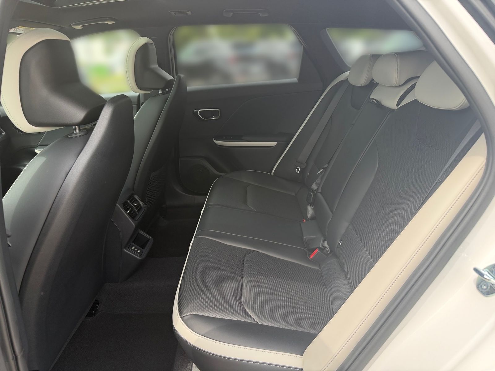 Fahrzeugabbildung Kia K4 SW 1.6T 180 DCT GTL DWP+ SZ SD 18 GD