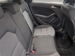 MERCEDES-BENZ B 220 d Automatik~Kamera~AHK~