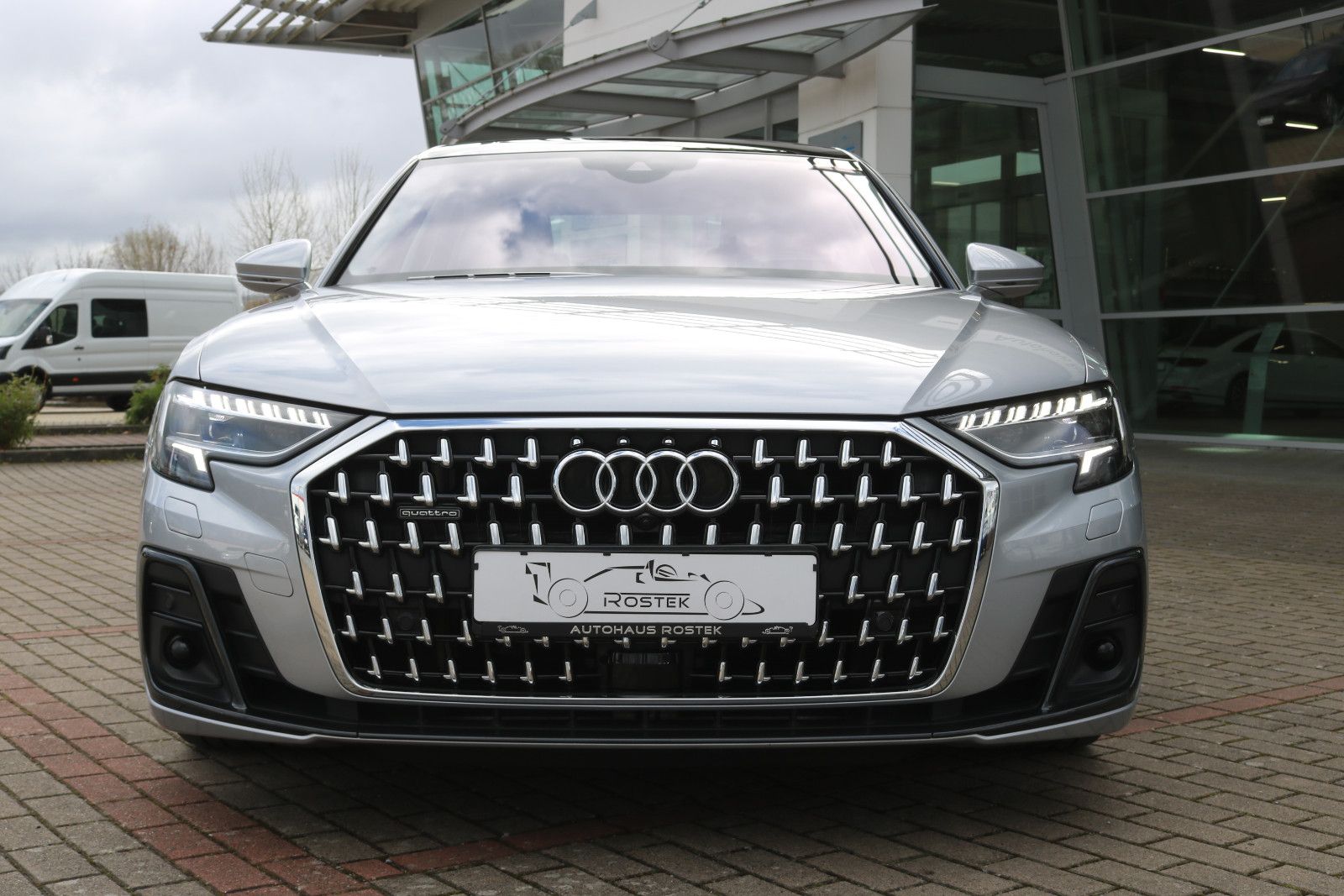 Audi A8L 60 TFSI e Lang /Digital Matrix/Pano/B&O/ imagem 2