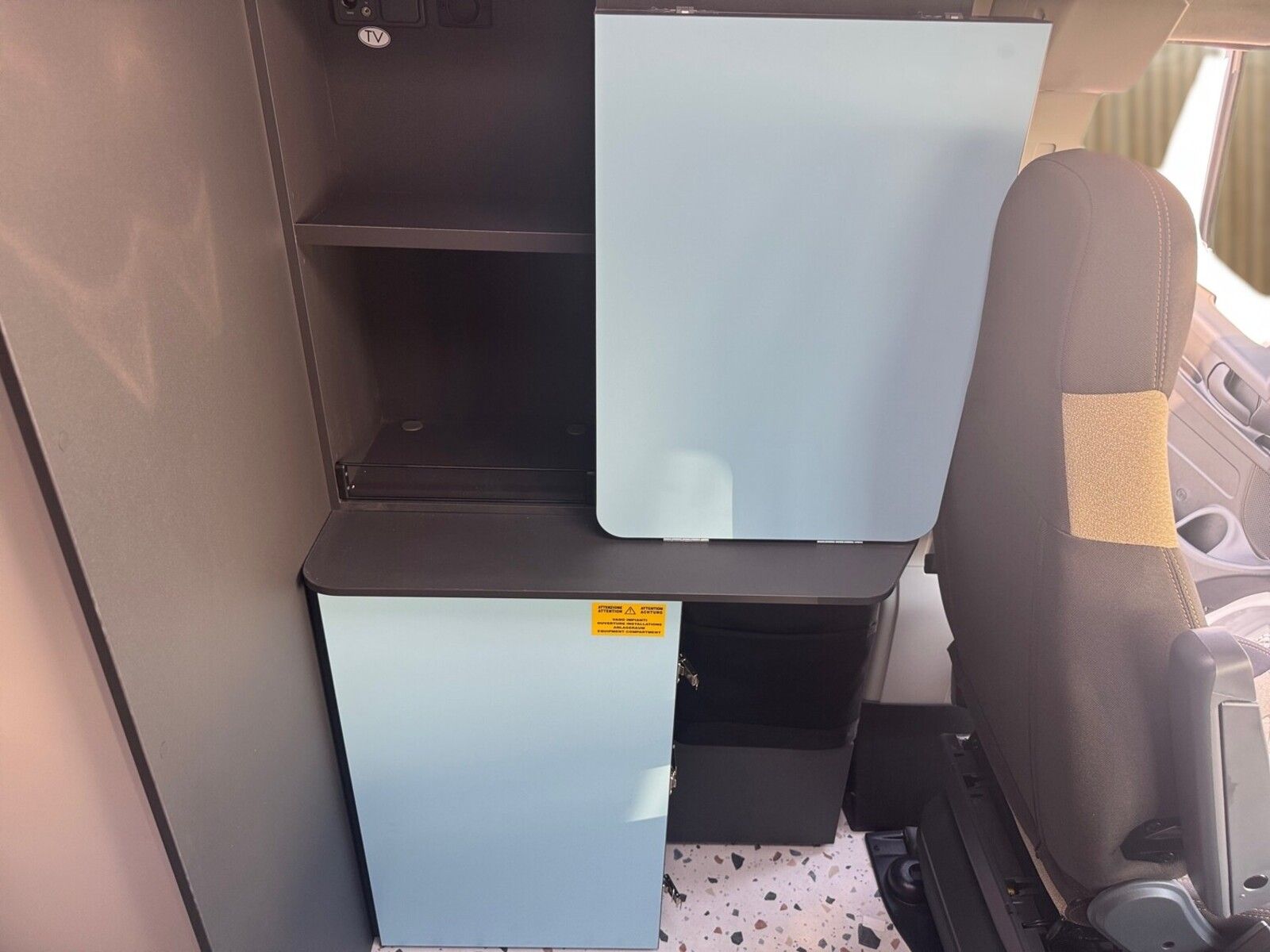 Fahrzeugabbildung Chausson Van 540 GOLDEN LINE DÖRR EDIT Markise Solar RK