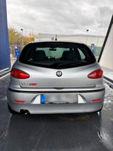 Alfa Romeo 147 1,6 twin spark - Alfa Romeo 147 aus 2002