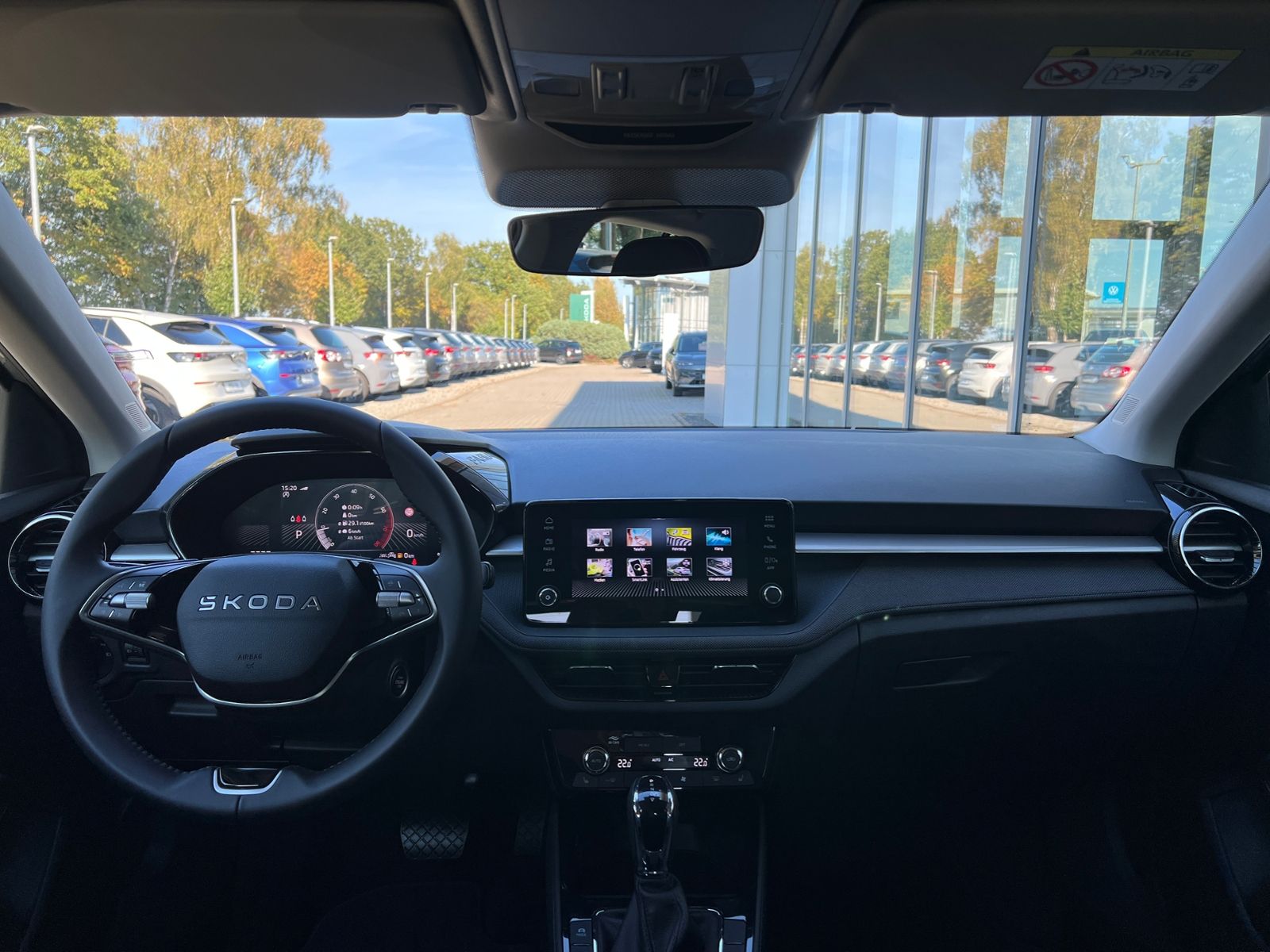 Fahrzeugabbildung SKODA Fabia Selection 1.0 TSI DSG *LED, SmartLink, Kam