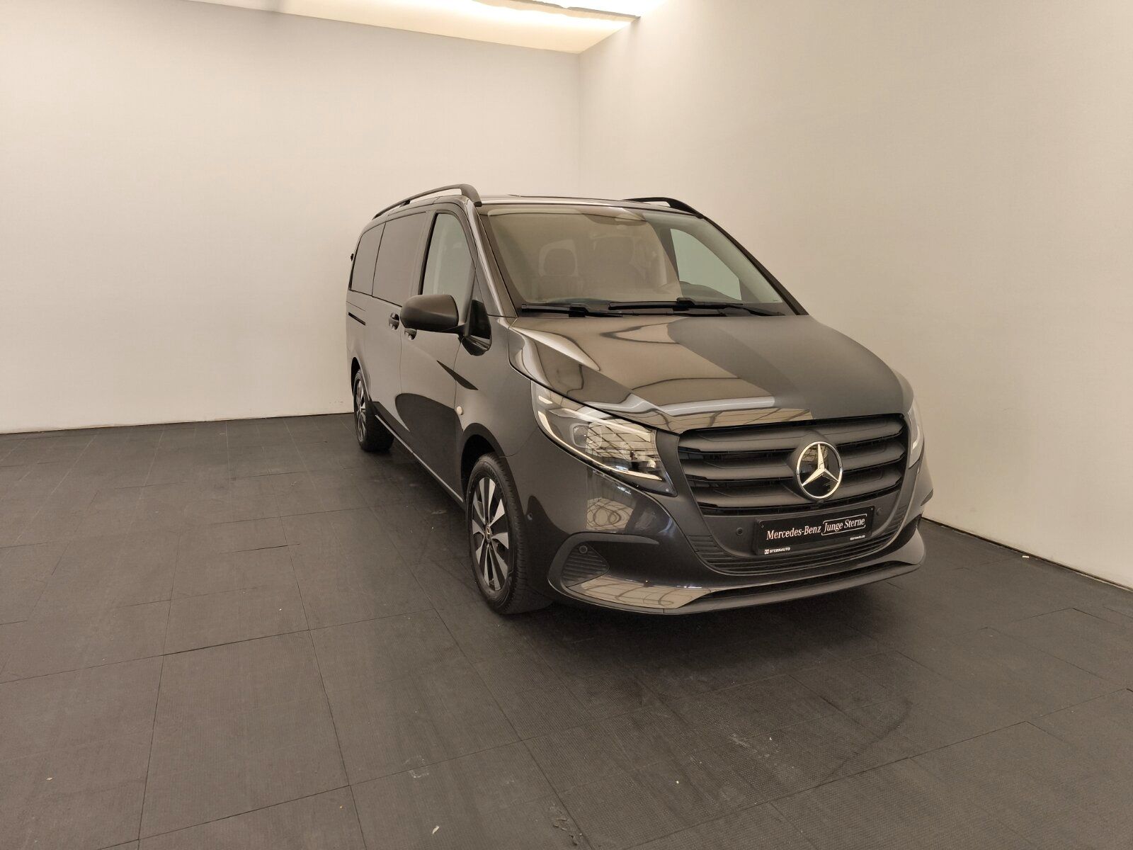Mercedes-Benz Vito 116 Tourer Pro/L DISTR Navi Standhz LED AHK imagem 3