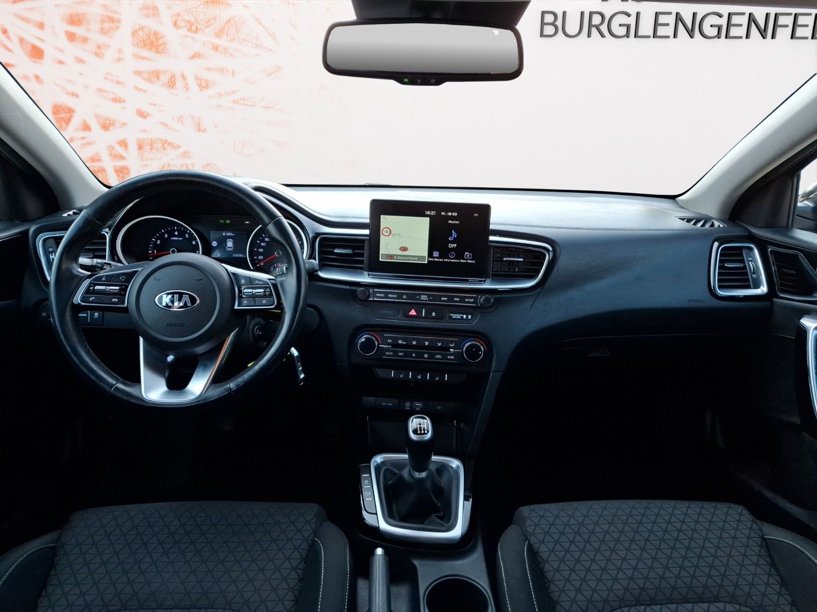 Fahrzeugabbildung Kia cee'd / Ceed VISION ! Kamera ! beh. Lenkrad !