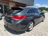 Hyundai i40 cw 1.7 CRDi FIFA World Cup Edition - Hyundai i40: I40w