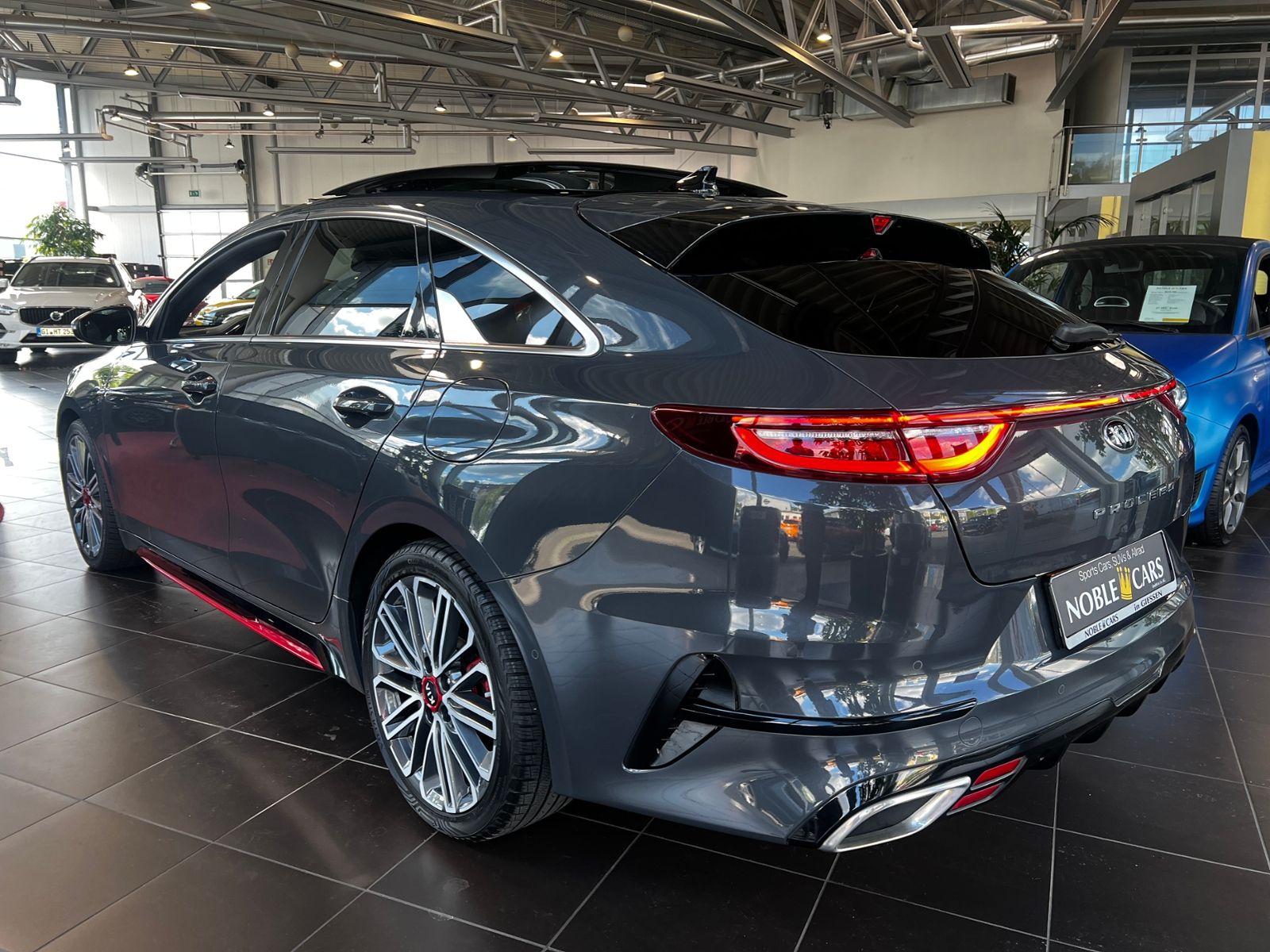 Fahrzeugabbildung Kia ProCeed GT PANO LED NAVI ALU
