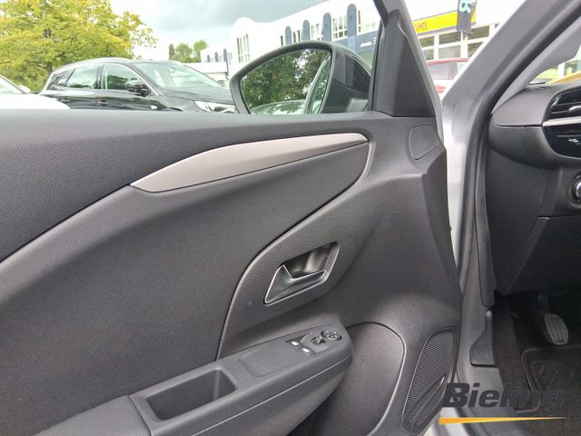 Corsa F Basis 1.2l Klima , Radio - Bluetooth