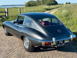 Jaguar E-Type Series 2 4.2 litre 2+2 Coupe Automatic  - Jaguar E-Type mit Benzin-Antrieb: Coupe, 4.2