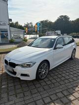 BMW F31 330d xDrive Touring LCI Facelift M... - gebrauchte BMW 330 mit Facelift