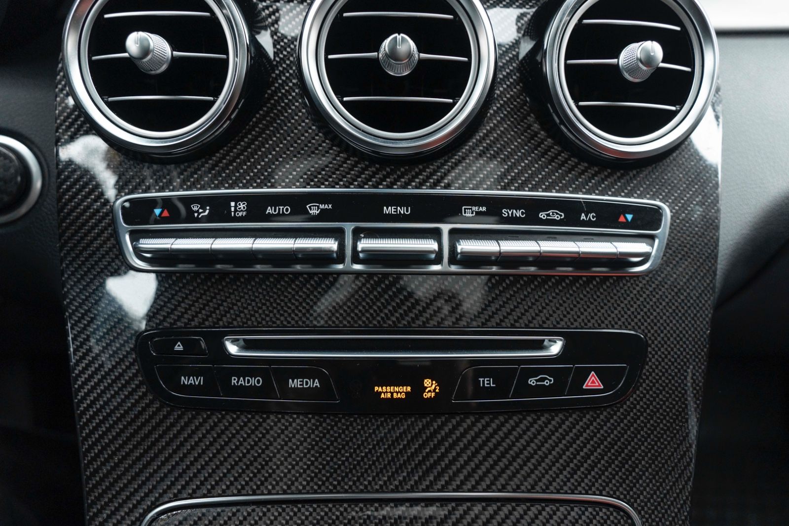 Fahrzeugabbildung Mercedes-Benz GLC 63 AMG 4MATIC BURMESTER ACC 360° NIGHT KAM