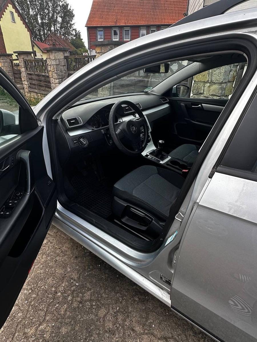 Volkswagen Passat 2012 — photo 5