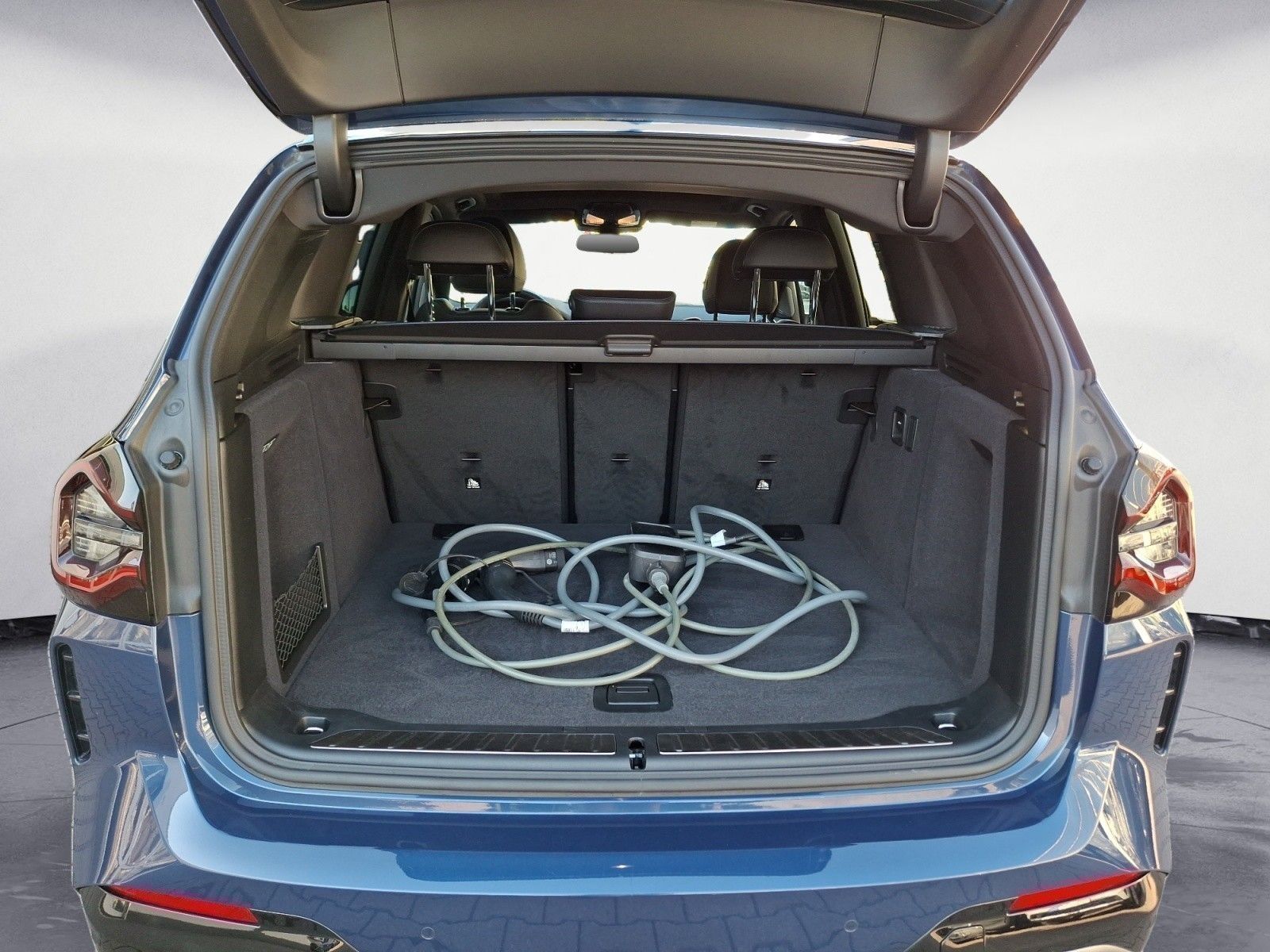BMW ix3 IMPRESSIVE EDC Klimaaut. Head-Up foto 16