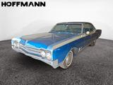 Oldsmobile Delta 88 4-door Hardtop - Oldsmobile