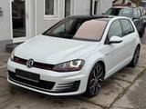 Volkswagen Golf VII Lim. GTI Performance BMT/Panorama/Aut. - Volkswagen Gebrauchtwagen in Rosenheim