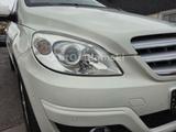 Mercedes-Benz B 200 Autotronic 2. Hand Parkassistent 99tkm - Mercedes-Benz B 200 Gebrauchtwagen in Frankfurt