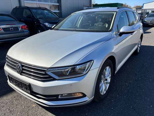 Volkswagen Passat  2.0 TDI Comfortline Navi+Camera/KeyLess