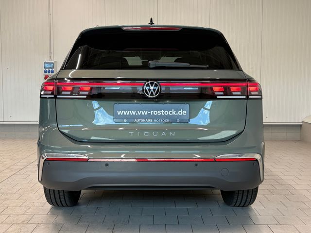 Tiguan Elegance 2.0 TDI DSG ACC LED SHZ