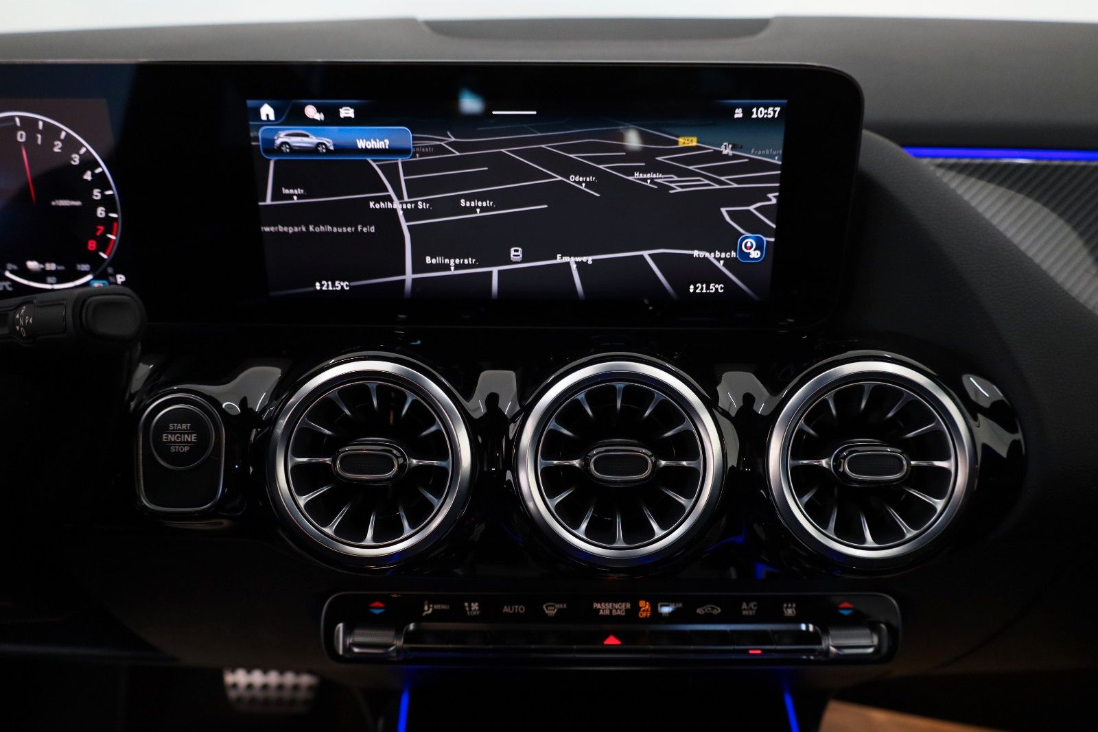 Fahrzeugabbildung Mercedes-Benz GLA 250 e AMG line,TLeder,Navi,LED,SH,Kamera,ACC