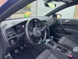 Volkswagen Golf VII R 4Motion*Panorama*19ZOLL*ACC*SPUR*NAV - mit Benzin-Antrieb: Blau, Panorama-Dach