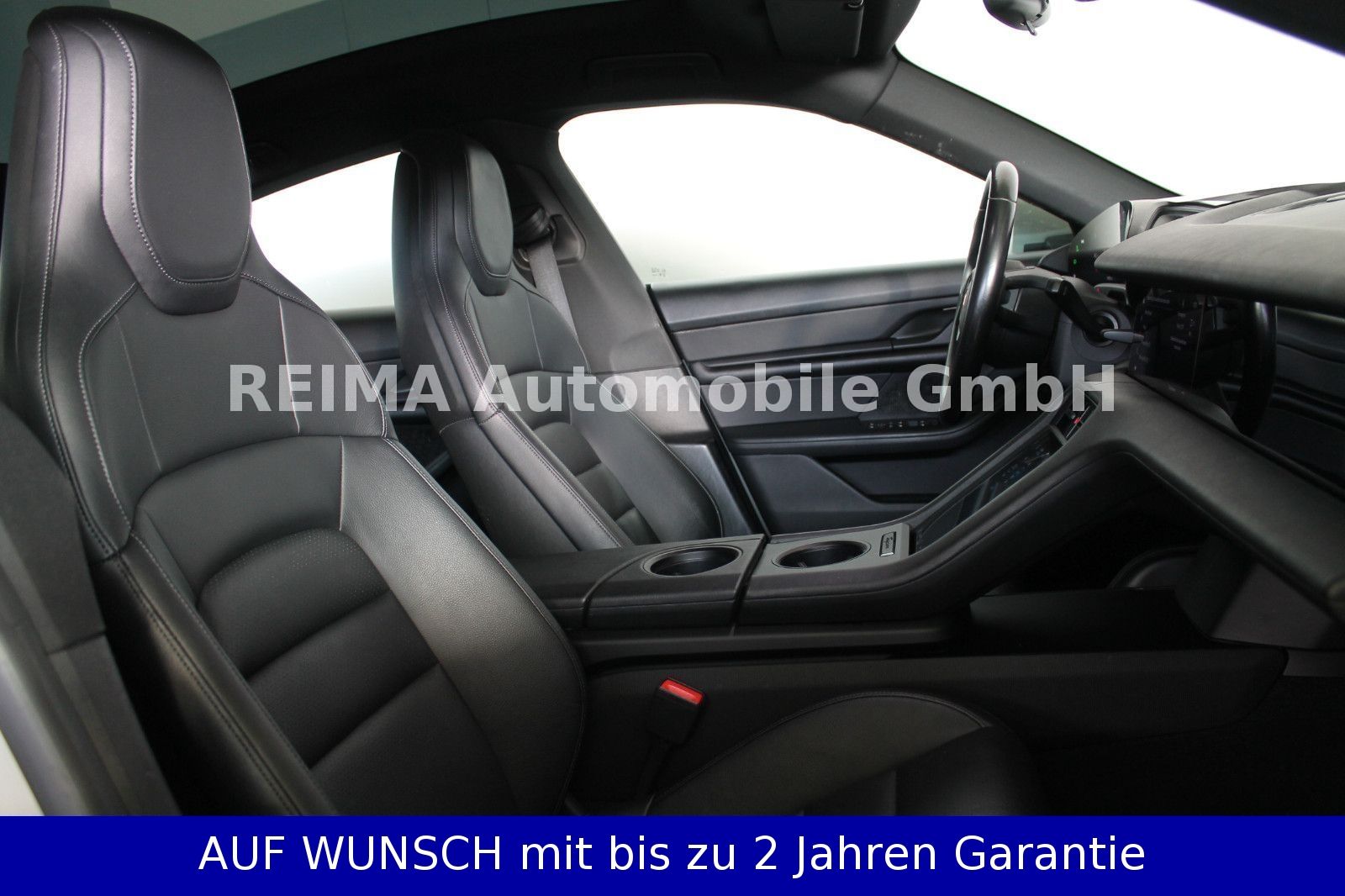Fahrzeugabbildung Porsche Taycan  Performance , Pano, Leder, Keyless